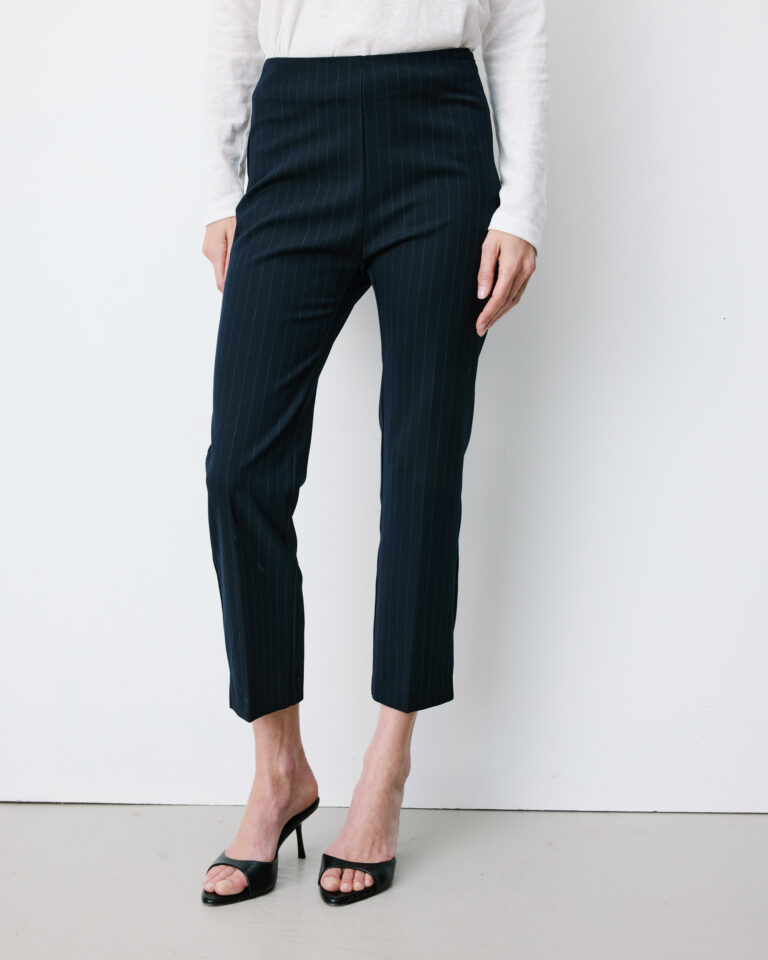FW2613025-MARINE___P2